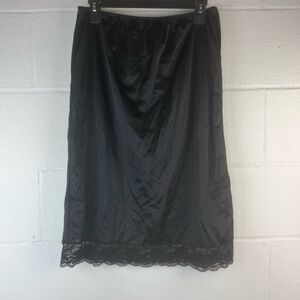 Undercover Wear Lace Trim Black Half Slip, Large